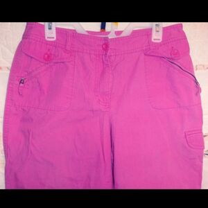 Women's fuschia pink Christopher & Banks capri crop pants 10 32" waist
